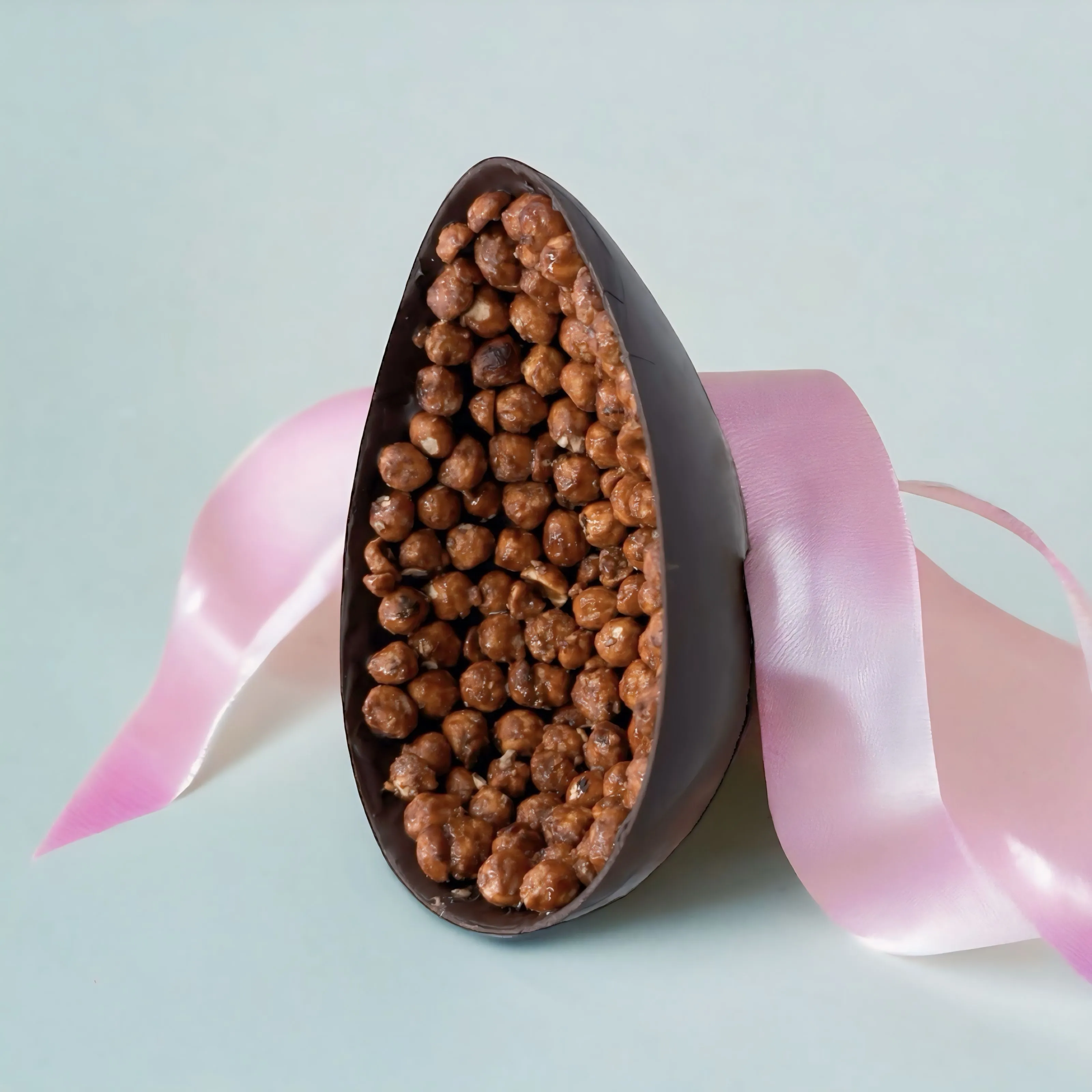Mezzo Guscio Cioccolato e Nocciole caramellate